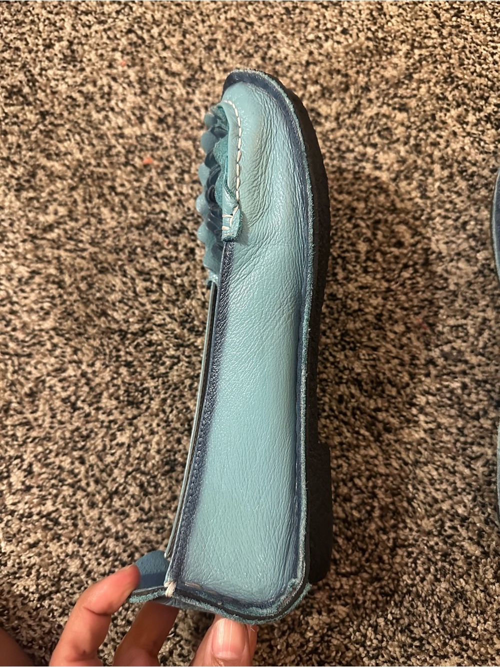 L'ATISTE Green Leather Floral Slip-On Flats - Picture 5 of 6
